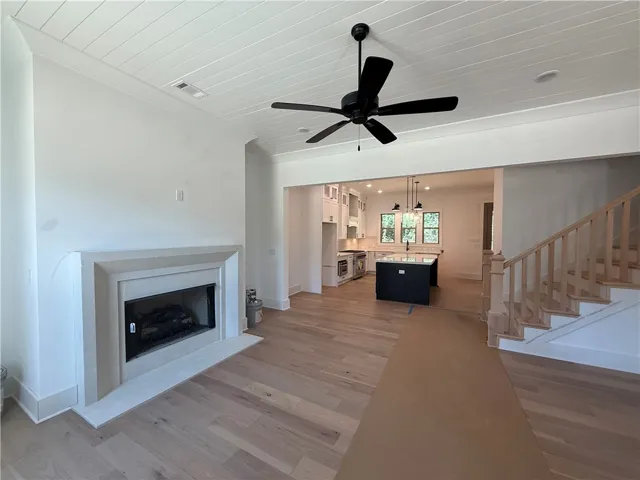 1027 E Glenn Avenue 605, Auburn, Alabama 36830