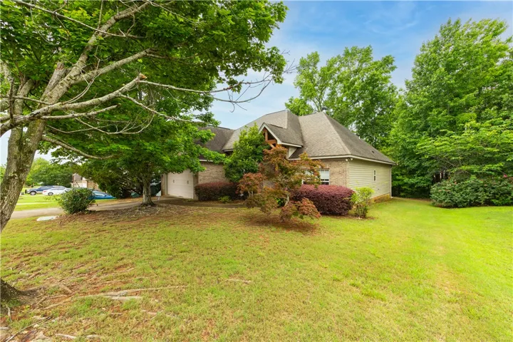 1312 Lizlin Street, Opelika, Alabama 36801