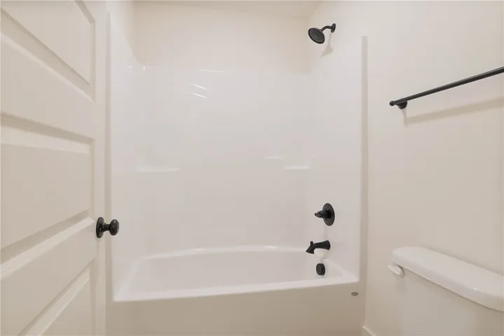 1214 Sarah Lane, Auburn, Alabama 36830