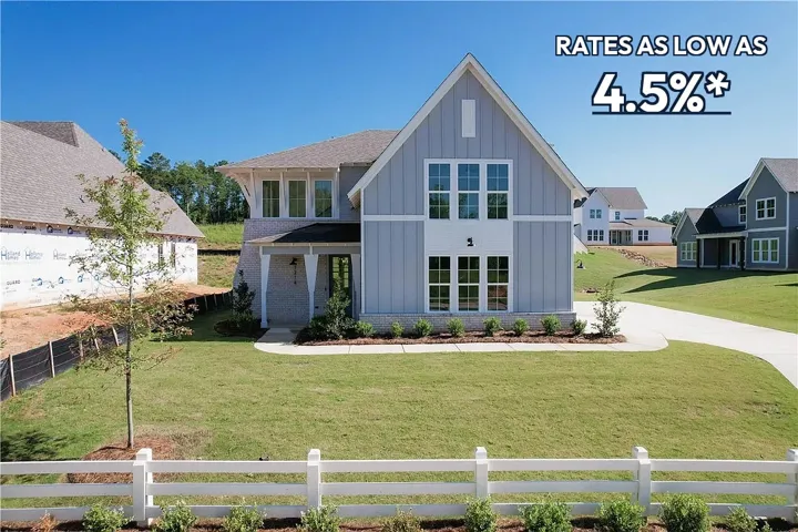 *Rate and incentive eligibility vary by home and financing terms. Restrictions apply."