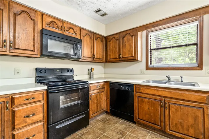 433 Harper Avenue 3, Auburn, Alabama 36830