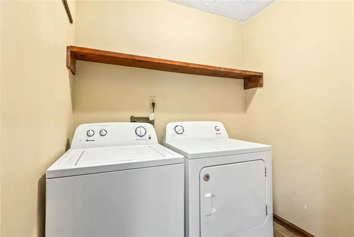 433 Harper Avenue 3, Auburn, Alabama 36830