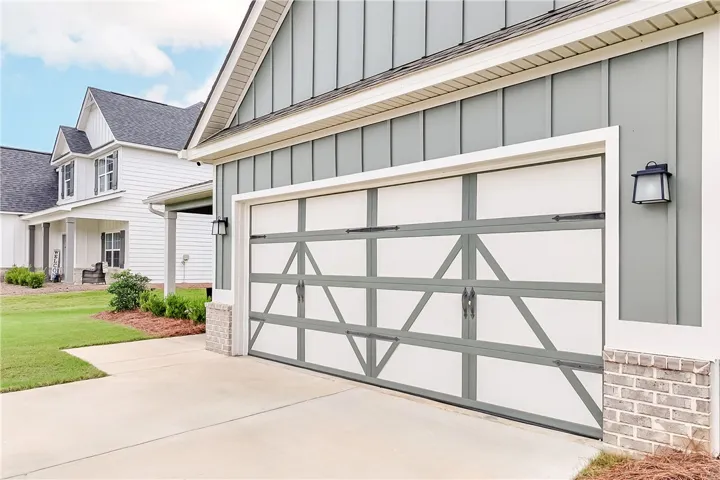 2004 Mallory Lane, Opelika, Alabama 36804