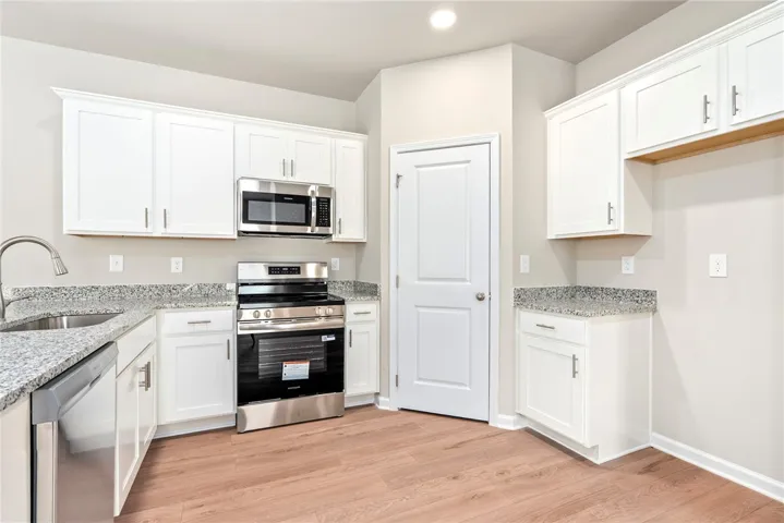 1215 Mccoy Street, Opelika, Alabama 36801