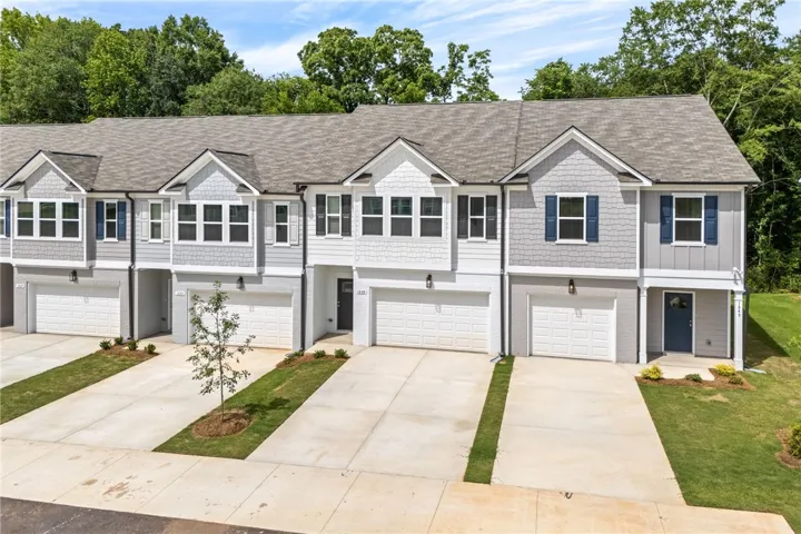1239 Mccoy Street, Opelika, Alabama 36801
