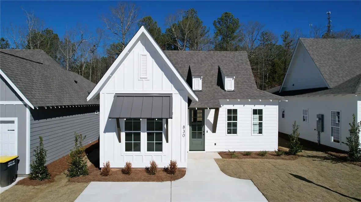 This is not the subject property, but it is a similar plan to the subject property. All plans, pricing, and specifications are subject to change without notice.
