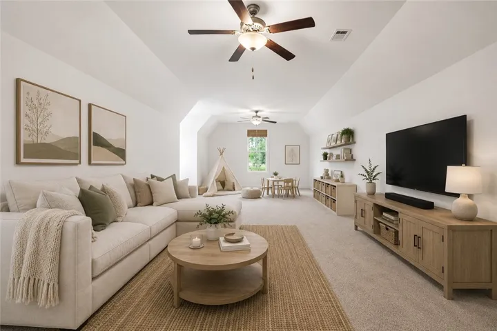 Spacious bonus room. Image has been virtually staged.