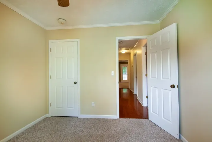 1812 Oak Bowery Road, Opelika, Alabama 36081