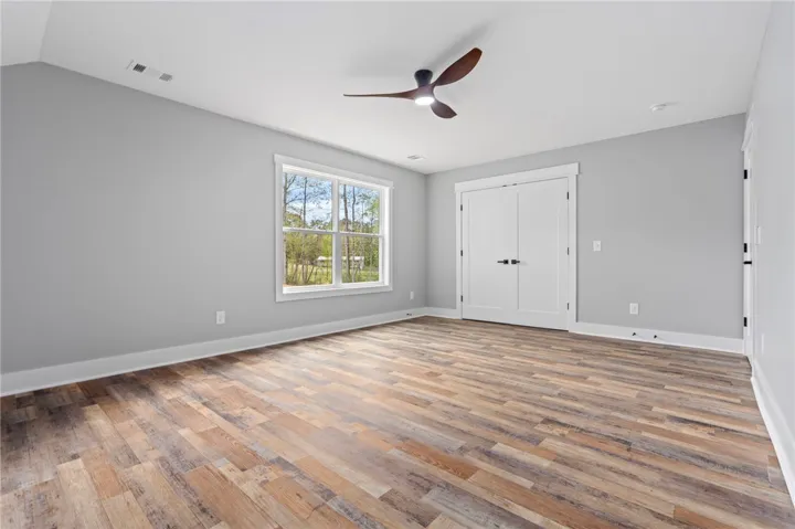 1033 Lee Road 353 N/a, Valley, Alabama 36854