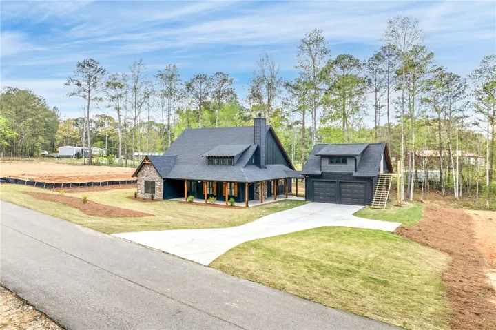 1033 Lee Road 353 N/a, Valley, Alabama 36854