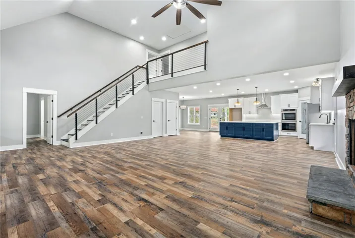 1033 Lee Road 353 N/a, Valley, Alabama 36854