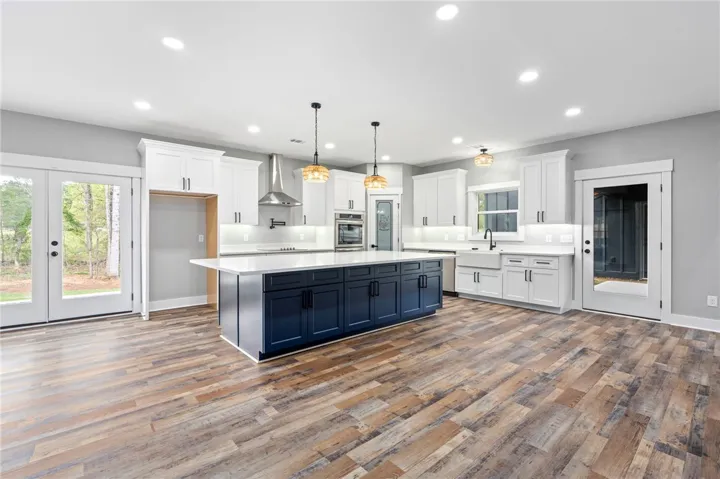 1033 Lee Road 353 N/a, Valley, Alabama 36854