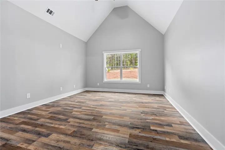 1033 Lee Road 353 N/a, Valley, Alabama 36854