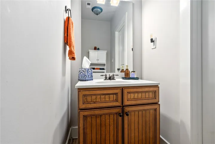 650 Dekalb Street 4302, Auburn, Alabama 38630