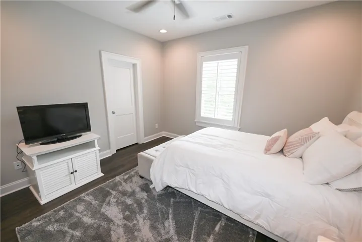 4th bedroom.