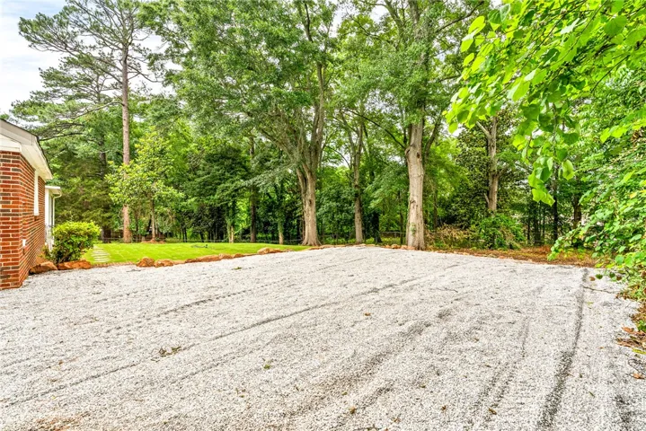 715 N 10th Street, Opelika, Alabama 36801