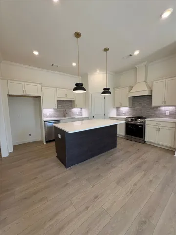 1747 Woodland Pines Lane 256, Auburn, Alabama 36830