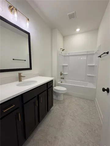 1747 Woodland Pines Lane 256, Auburn, Alabama 36830