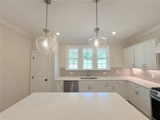 1738 Woodland Pines Lane 257, Auburn, Alabama 36830