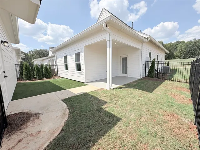 1734 Woodland Pines Lane 259, Auburn, Alabama 36830