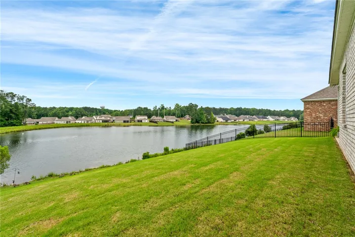 2513 Farmville Lakes Drive, Auburn, Alabama 36830