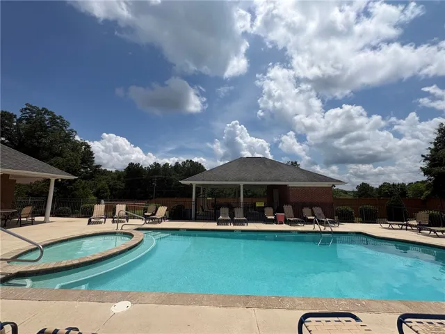 Neighborhood Pool!