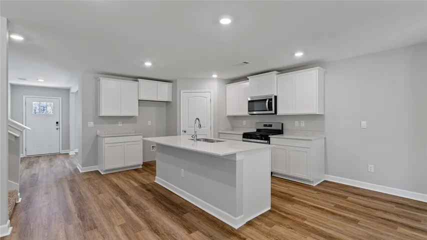 243 Driver Lane, Auburn, Alabama 36830