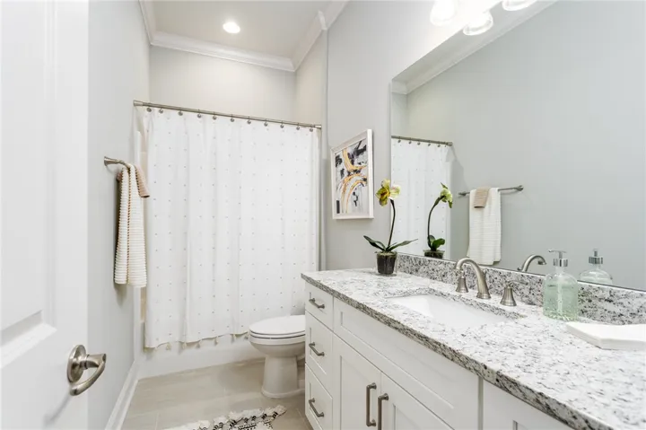 3095 Lakewood Lane, Opelika, Alabama 36801