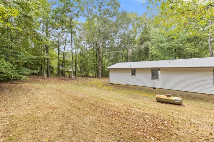 324 Forest Road, Notasulga, Alabama 36866