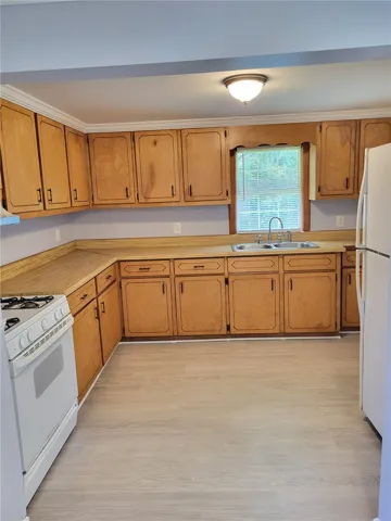 3305 15th Avenue, Valley, Alabama 36854