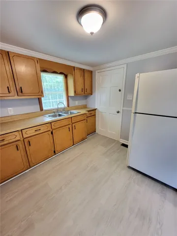 3305 15th Avenue, Valley, Alabama 36854