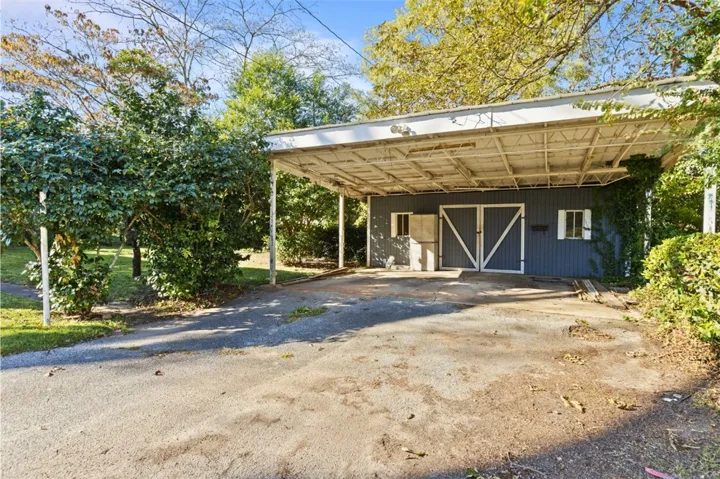 609 Geneva Street, Opelika, Alabama 36801