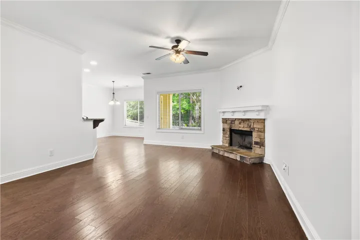 2070 Covey Drive, Auburn, Alabama 36879