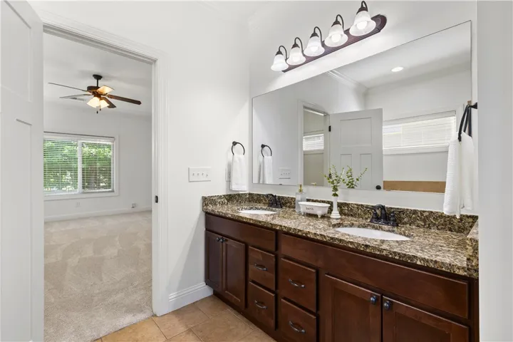 2070 Covey Drive, Auburn, Alabama 36879