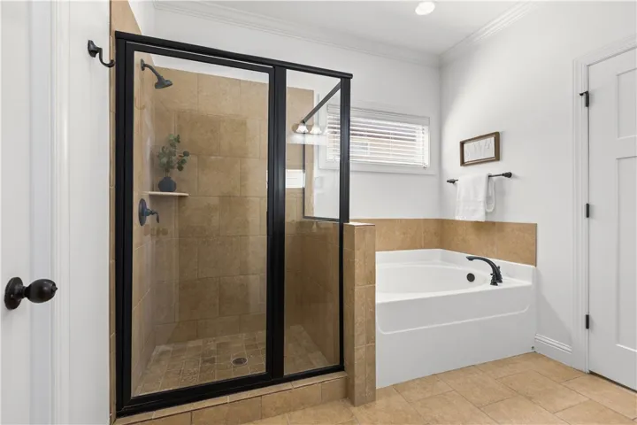 Spa-Like Primary Bath
