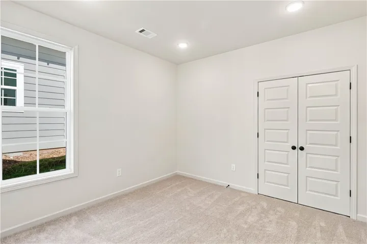 1067 Woodland Lane, Opelika, Alabama 36801