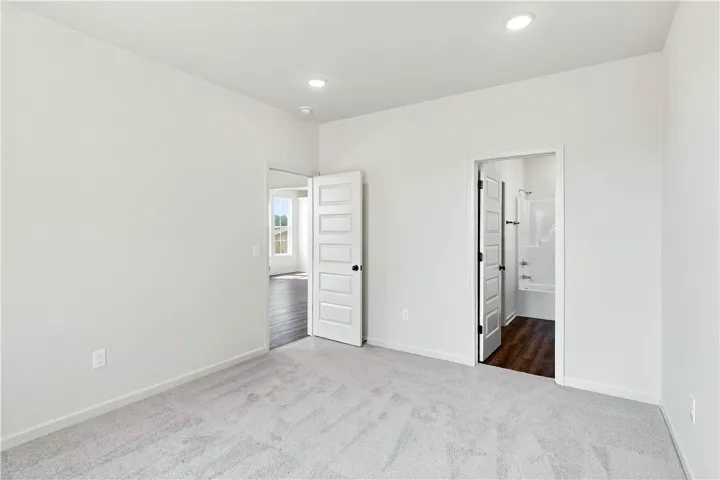 1067 Woodland Lane, Opelika, Alabama 36801