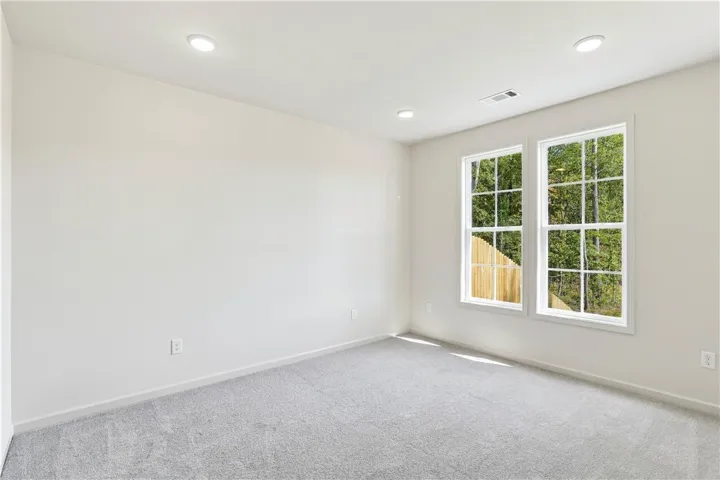 1067 Woodland Lane, Opelika, Alabama 36801