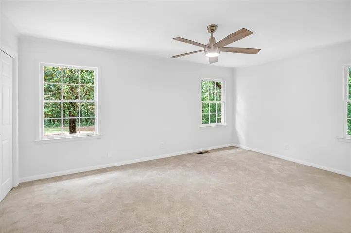 1504 Gwen Mill Road, Opelika, Alabama 36801