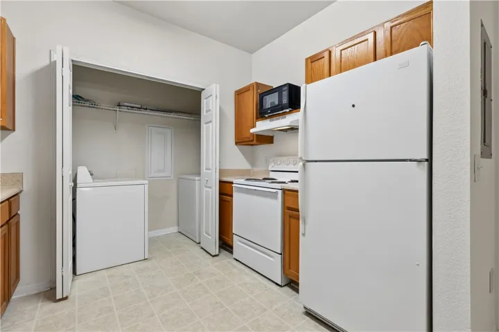 447 W Longleaf Drive, Auburn, Alabama 36832