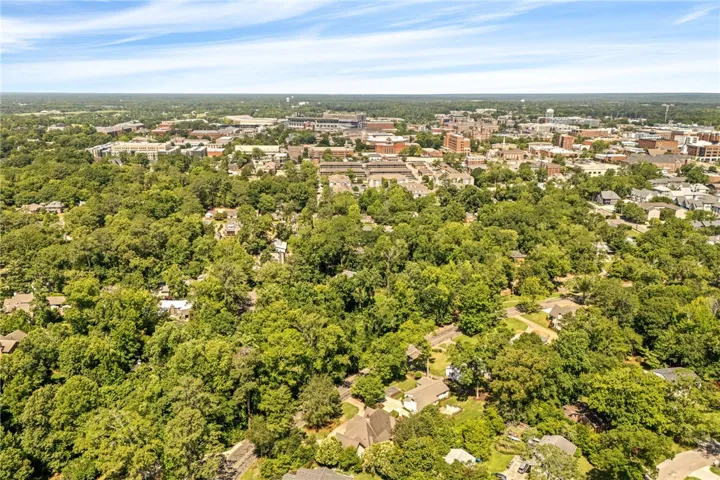 265 Chewacla Drive, Auburn, Alabama 36830