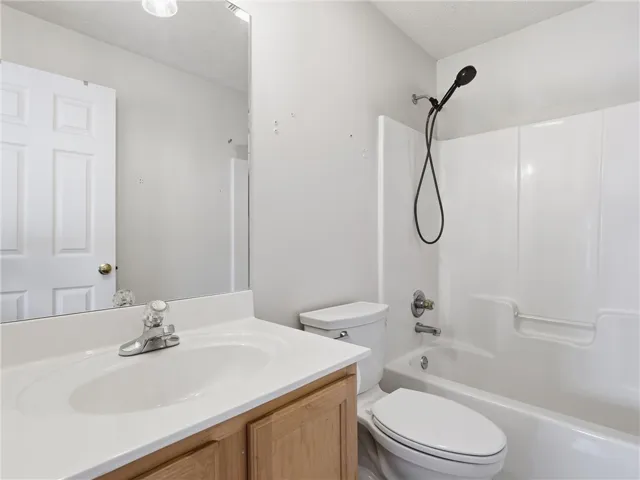 1114 S College Street S 10-303, Auburn, Alabama 36830