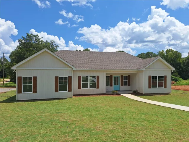 1390 Ben Brown Road, Valley, Alabama 36854