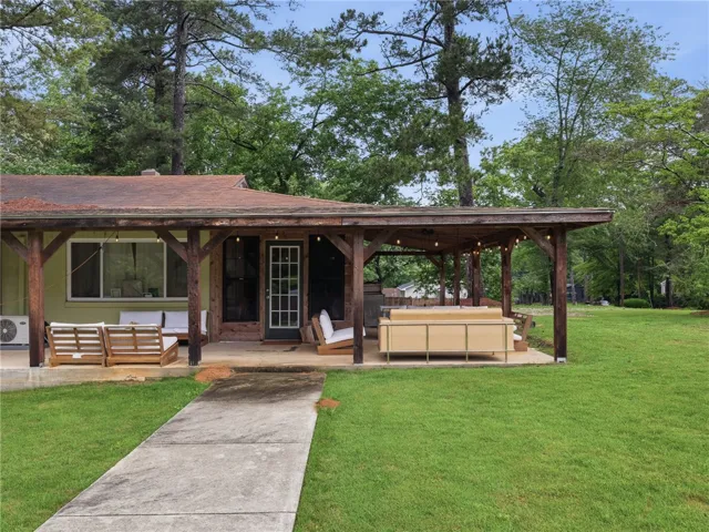 949 Alan Avenue, Auburn, Alabama 36830