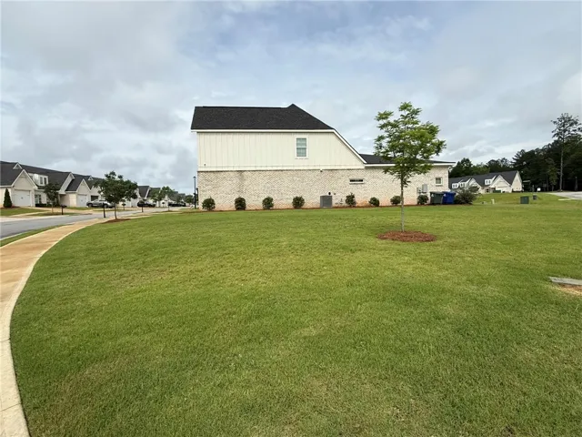 629 Thornberry Drive, Auburn, Alabama 36830
