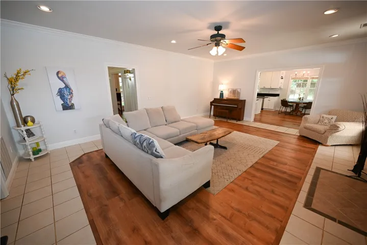1515 Crossing Way, Auburn, Alabama 36830