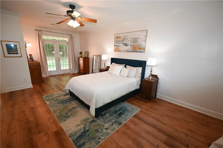 Main level primary bedroom.