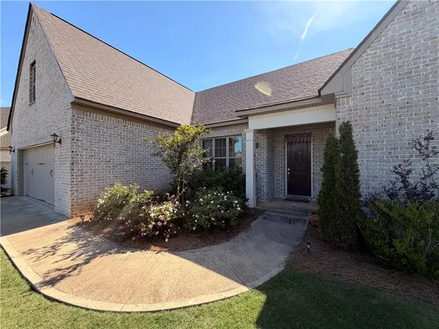 133 Vineyard Court, Auburn, Alabama 36830