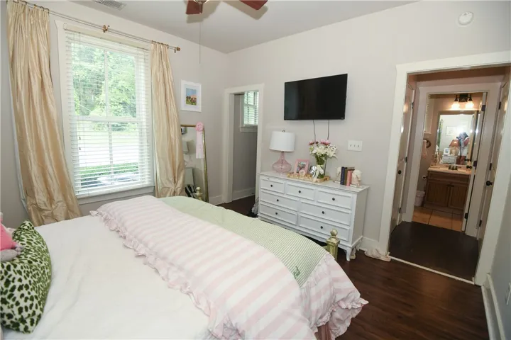 650 Dekalb N/a 1080, Auburn, Alabama 36830