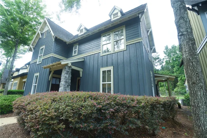 650 Dekalb N/a 1080, Auburn, Alabama 36830